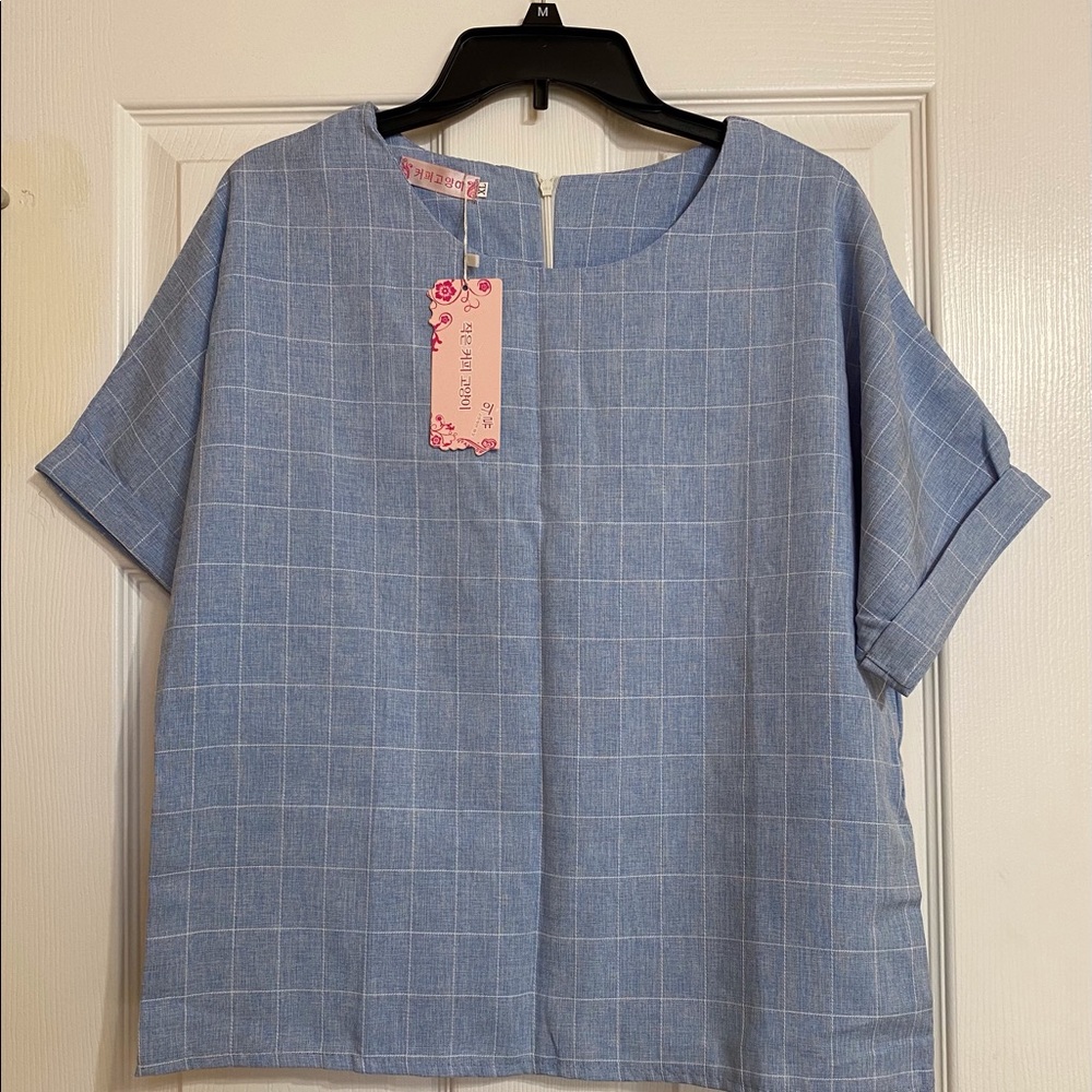 NWT Blue & white Checkered gingham top